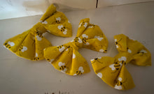 Load image into Gallery viewer, Bow/Bowtie for Dog Collar