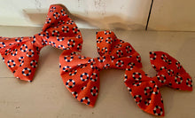 Load image into Gallery viewer, Bow/Bowtie for Dog Collar